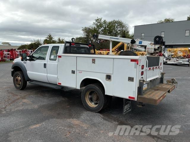 Ford F-450 Комбинированные дорожные машины