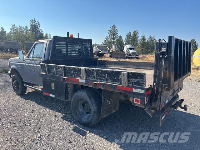 Ford F-450 Грузовики-платформы/боковая разгрузка