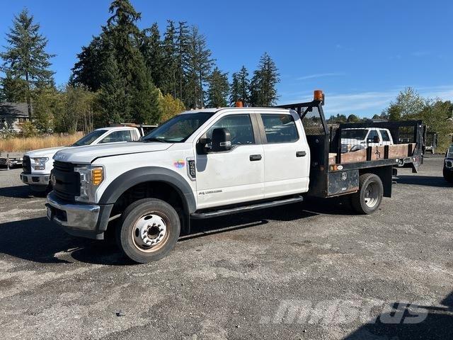 Ford F-450 Грузовики-платформы/боковая разгрузка