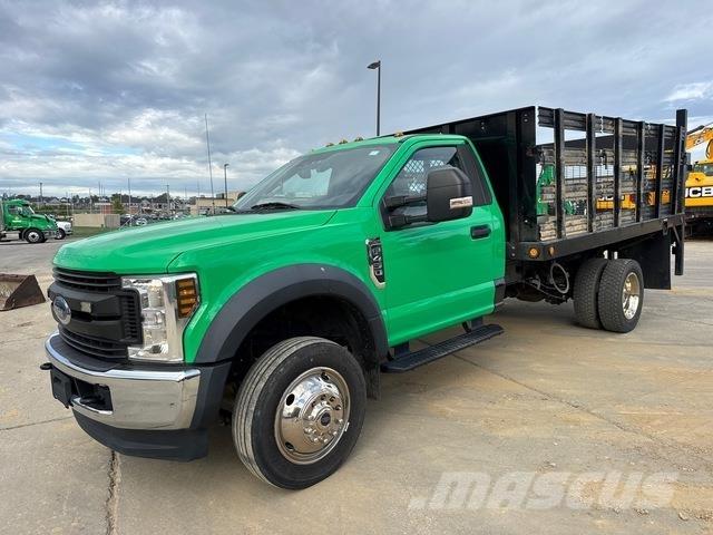 Ford F-450 Грузовики-платформы/боковая разгрузка