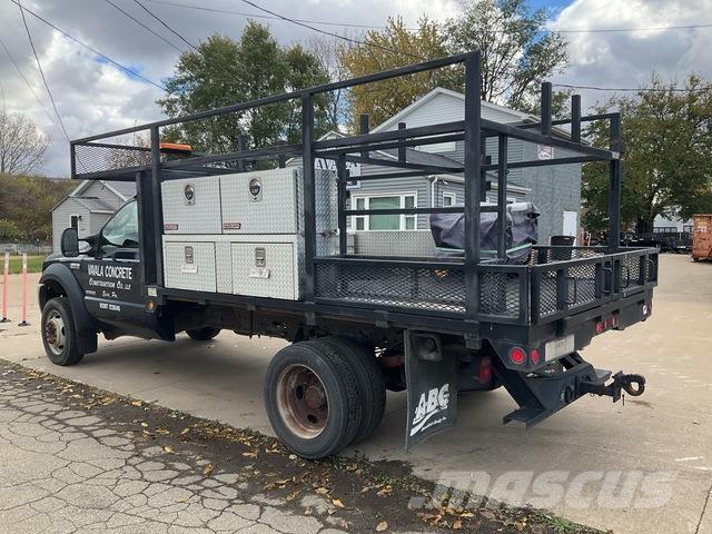 Ford F-450 Грузовики-платформы/боковая разгрузка