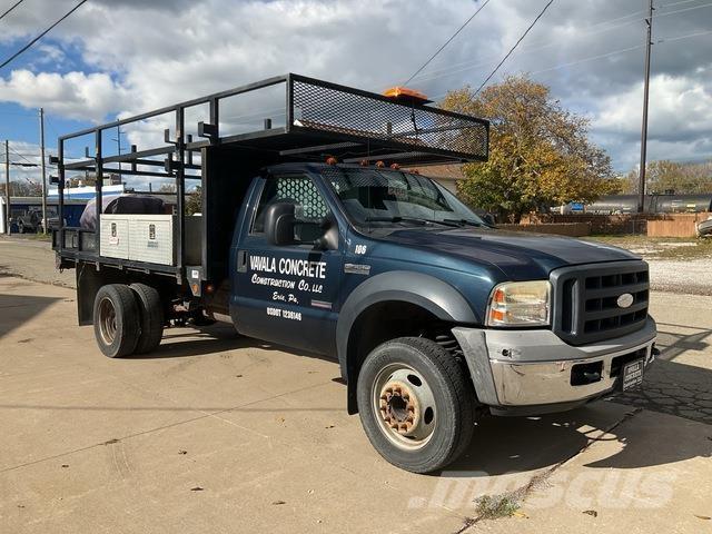 Ford F-450 Грузовики-платформы/боковая разгрузка