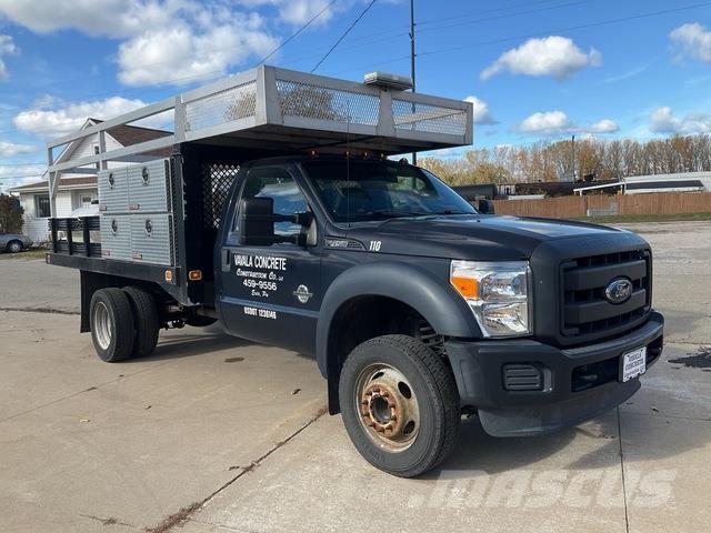 Ford F-450 Грузовики-платформы/боковая разгрузка