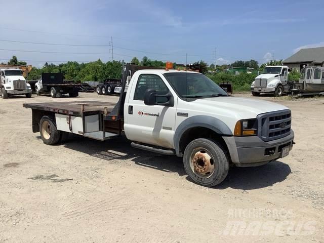 Ford F-550 Грузовики-платформы/боковая разгрузка