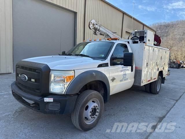 Ford F-550 Комбинированные дорожные машины