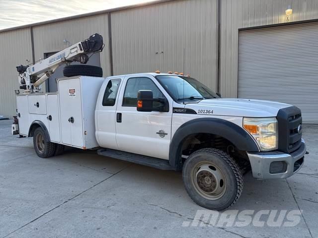 Ford F-550 Комбинированные дорожные машины