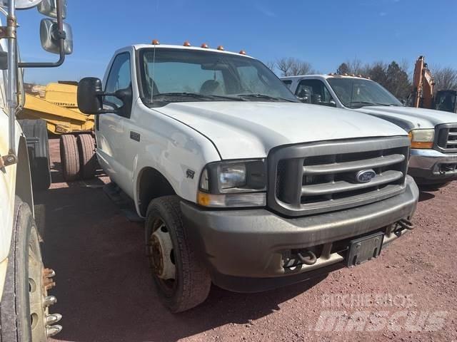 Ford F-550 Кабины