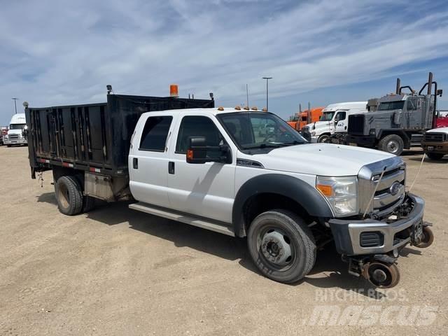Ford F-550 Грузовики-платформы/боковая разгрузка