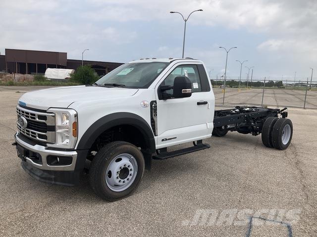 Ford F-550 Кабины