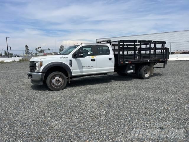 Ford F-550 Грузовики-платформы/боковая разгрузка