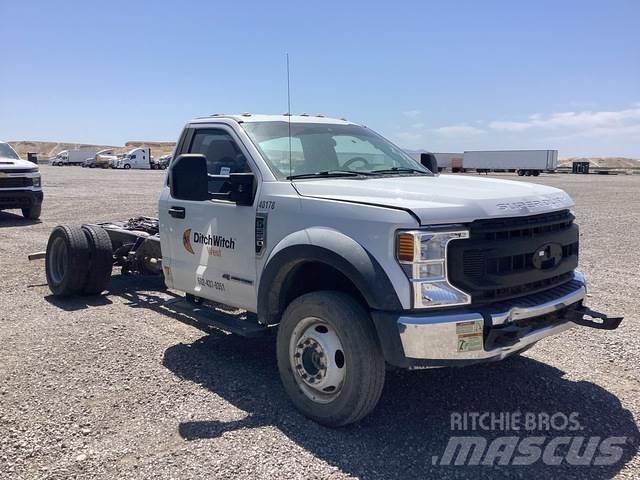 Ford F-550 Кабины