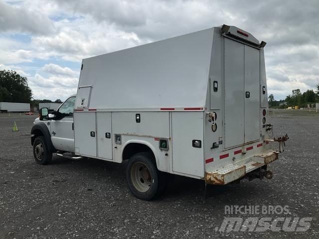 Ford F-550 Бортовые фургоны