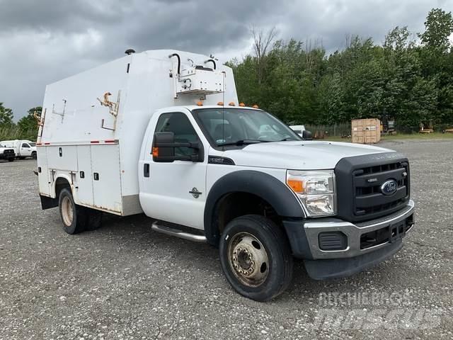 Ford F-550 Бортовые фургоны