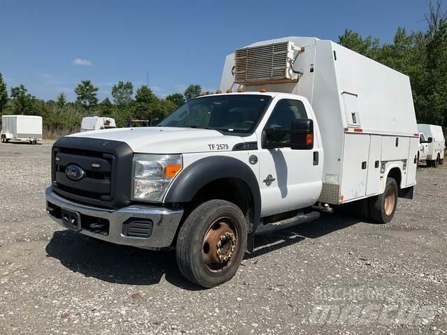 Ford F-550 Бортовые фургоны