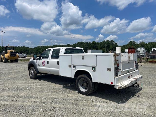 Ford F-550 Бортовые фургоны