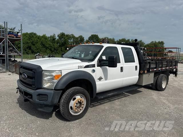 Ford F-550 Комбинированные дорожные машины