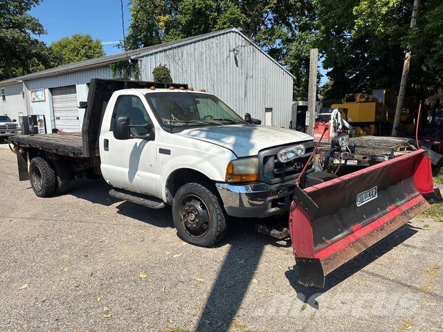 Ford F-550 Грузовики-платформы/боковая разгрузка