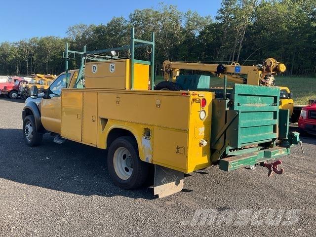 Ford F-550 Комбинированные дорожные машины