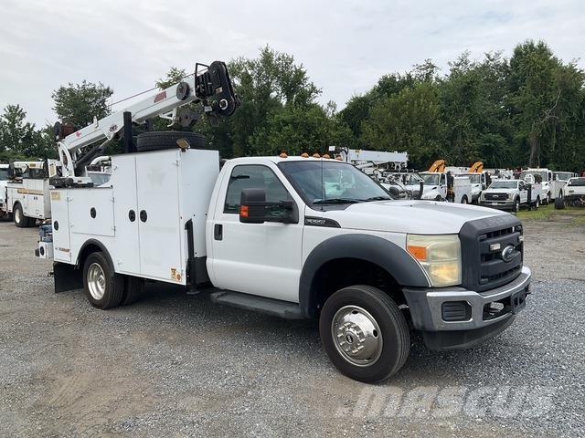 Ford F-550 Комбинированные дорожные машины