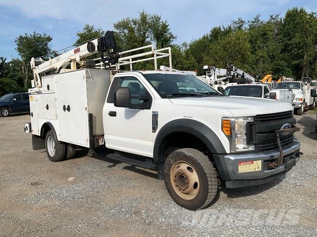 Ford F-550 Комбинированные дорожные машины