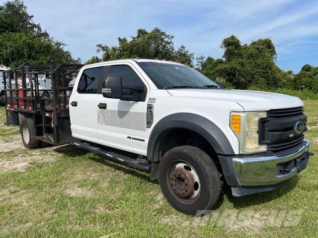 Ford F-550 Бортовые фургоны