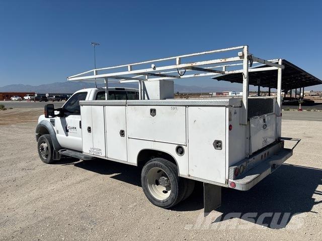 Ford F-550 Бортовые фургоны