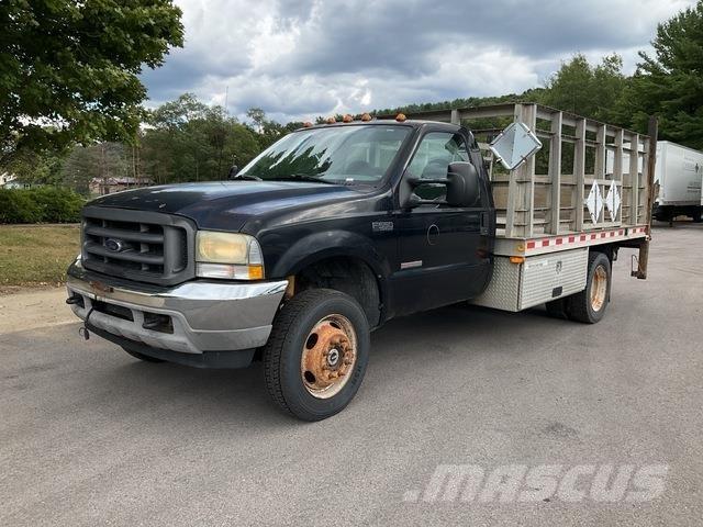 Ford F-550 Грузовики-платформы/боковая разгрузка