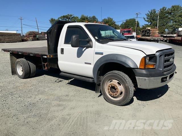 Ford F-550 Грузовики-платформы/боковая разгрузка
