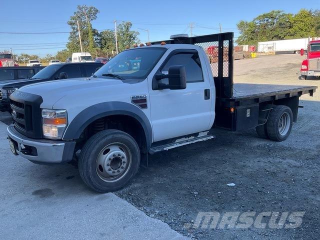 Ford F-550 Грузовики-платформы/боковая разгрузка