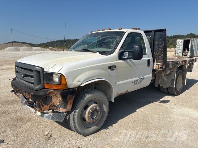 Ford F-550 Грузовики-платформы/боковая разгрузка