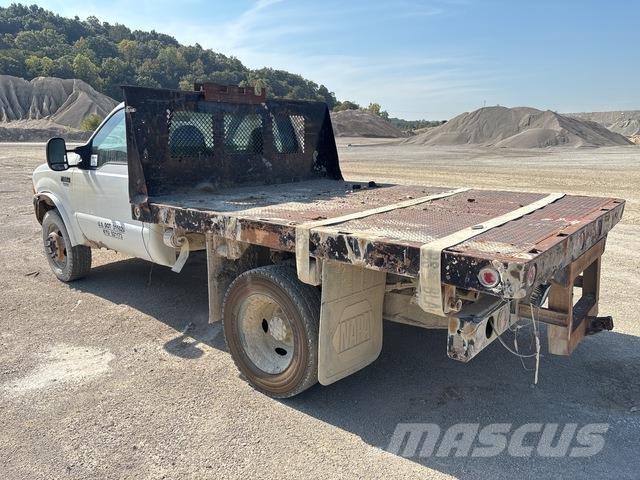 Ford F-550 Грузовики-платформы/боковая разгрузка