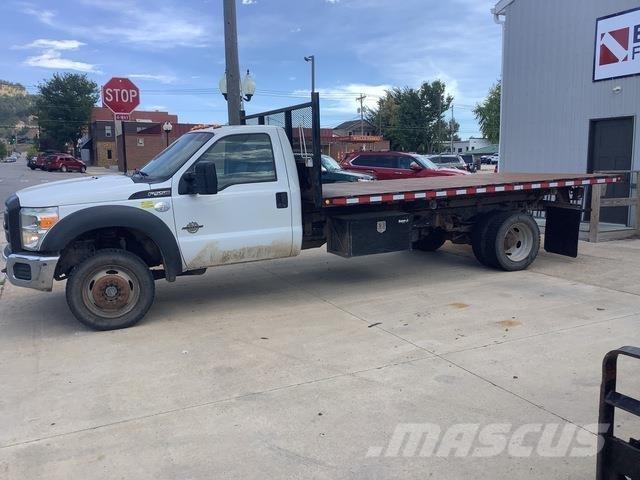 Ford F-550 Грузовики-Самосвалы