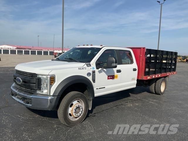 Ford F-550 Грузовики-платформы/боковая разгрузка