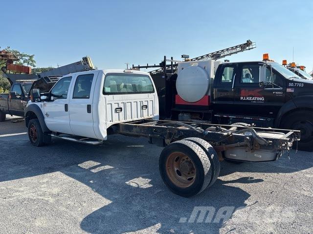 Ford F-550 Кабины