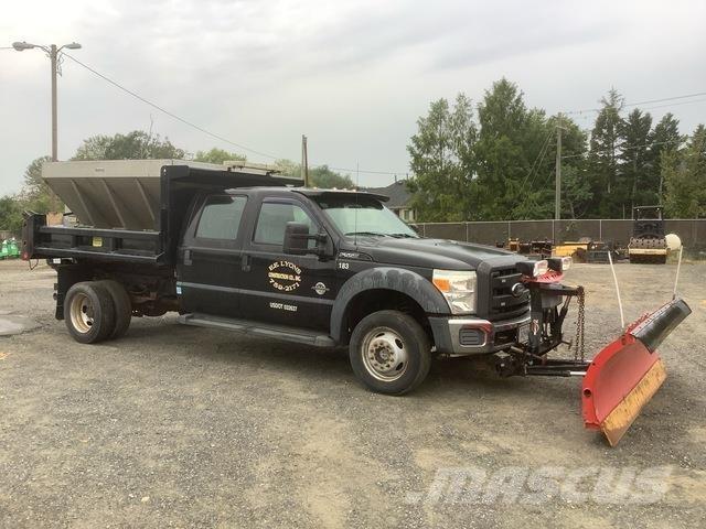 Ford F-550 Снежные отвалы и плуги