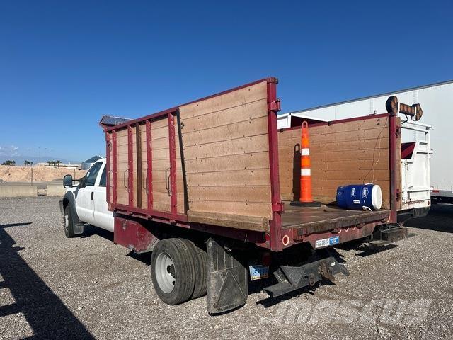 Ford F-550 Грузовики-Самосвалы