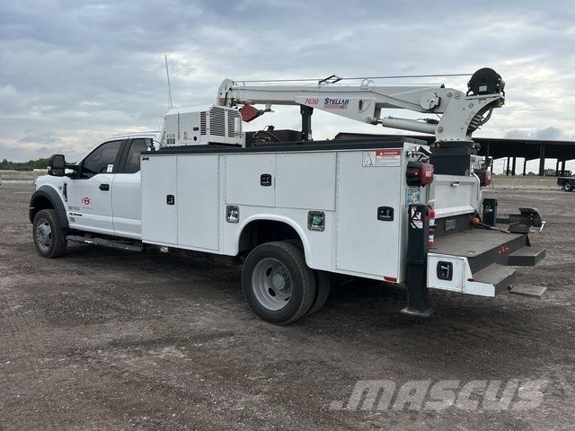 Ford F-550 Комбинированные дорожные машины