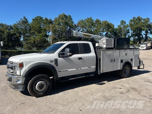 Ford F-550 Комбинированные дорожные машины
