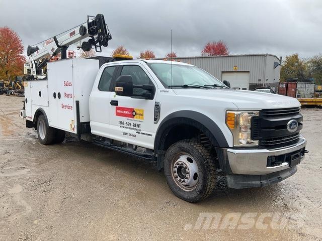 Ford F-550 Комбинированные дорожные машины