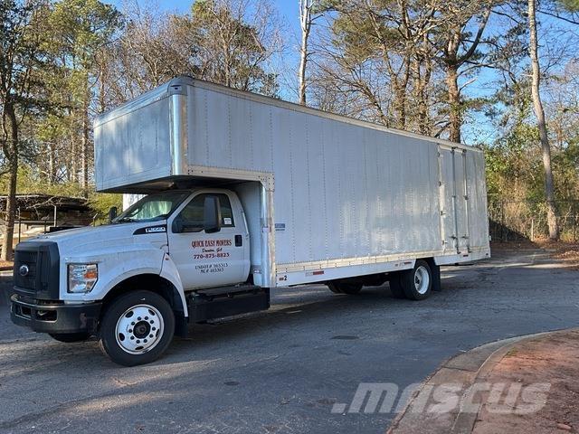 Ford F-650 Грузовики-Фургоны