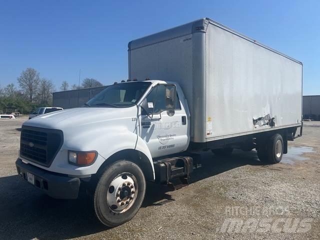 Ford F-650 Грузовики-Фургоны