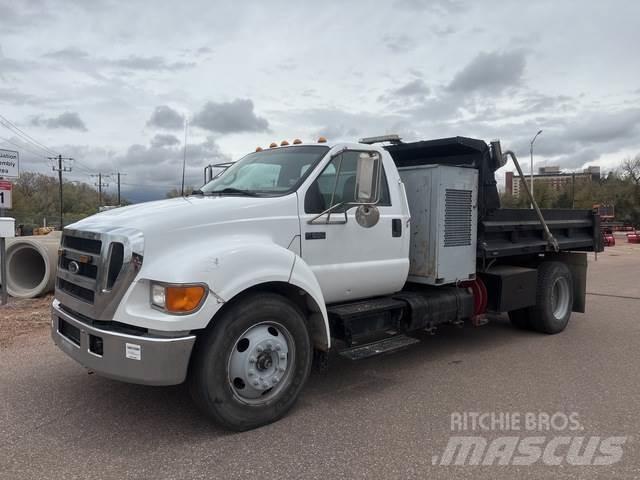 Ford F-650 Грузовики-Самосвалы