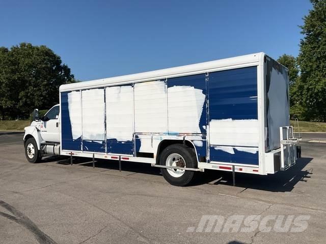 Ford F-650 Грузовики для доставки напитков