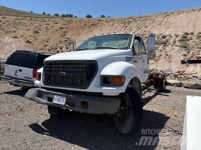 Ford F-650 Кабины