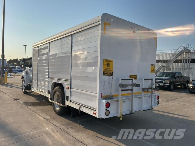 Ford F-650 Грузовики для доставки напитков