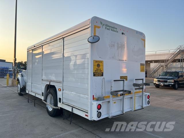 Ford F-650 Грузовики для доставки напитков