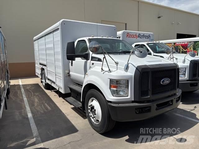 Ford F-650 Грузовики для доставки напитков
