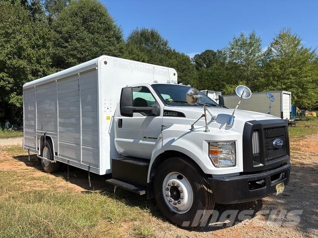 Ford F-650 Грузовики для доставки напитков
