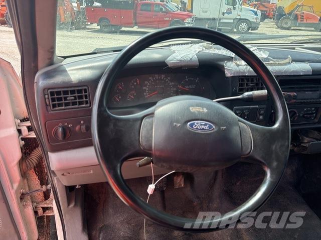 Ford F-650 Грузовики-цистерны