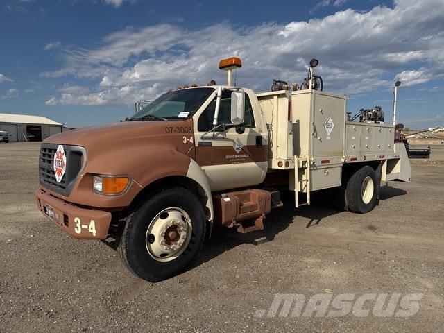 Ford F-650 Грузовики-цистерны